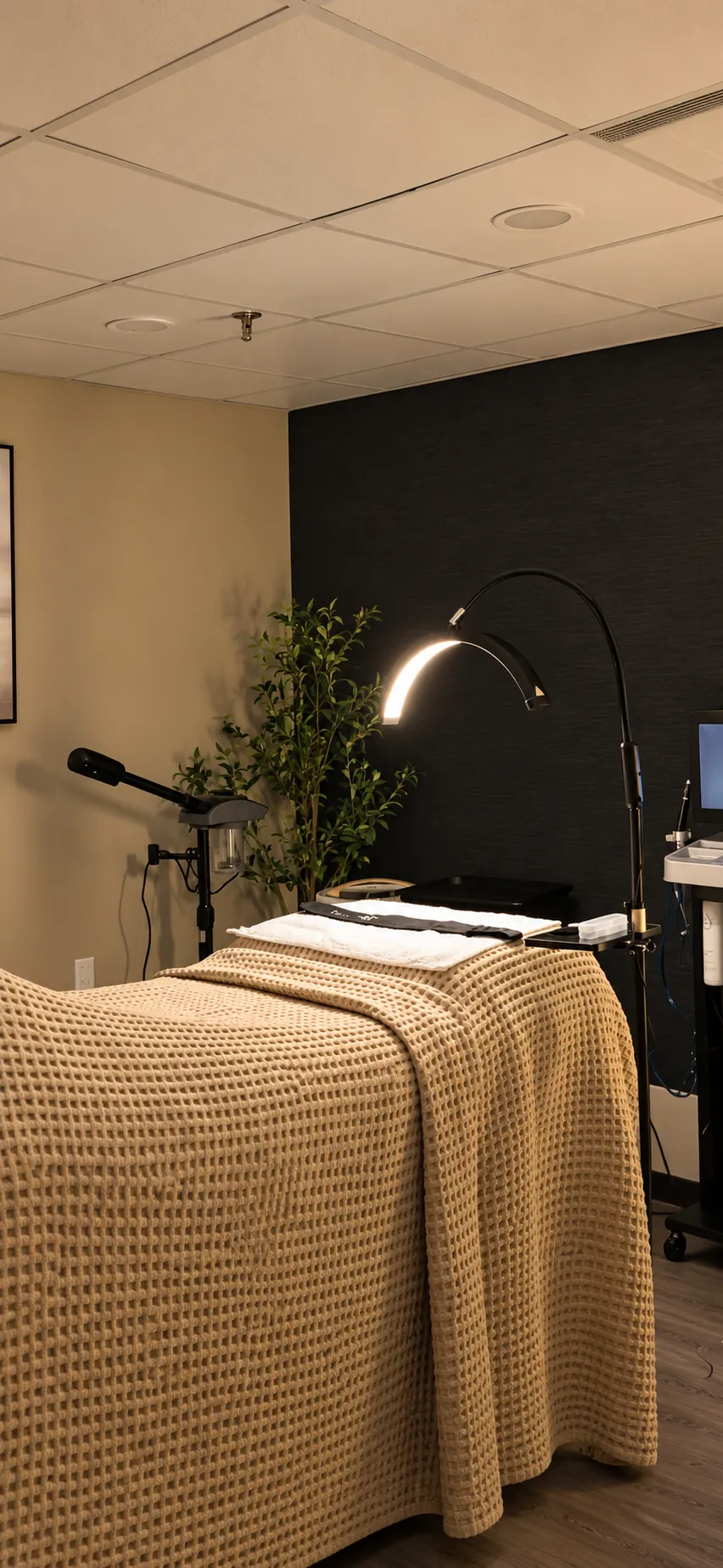 Private treatment room at Evolve