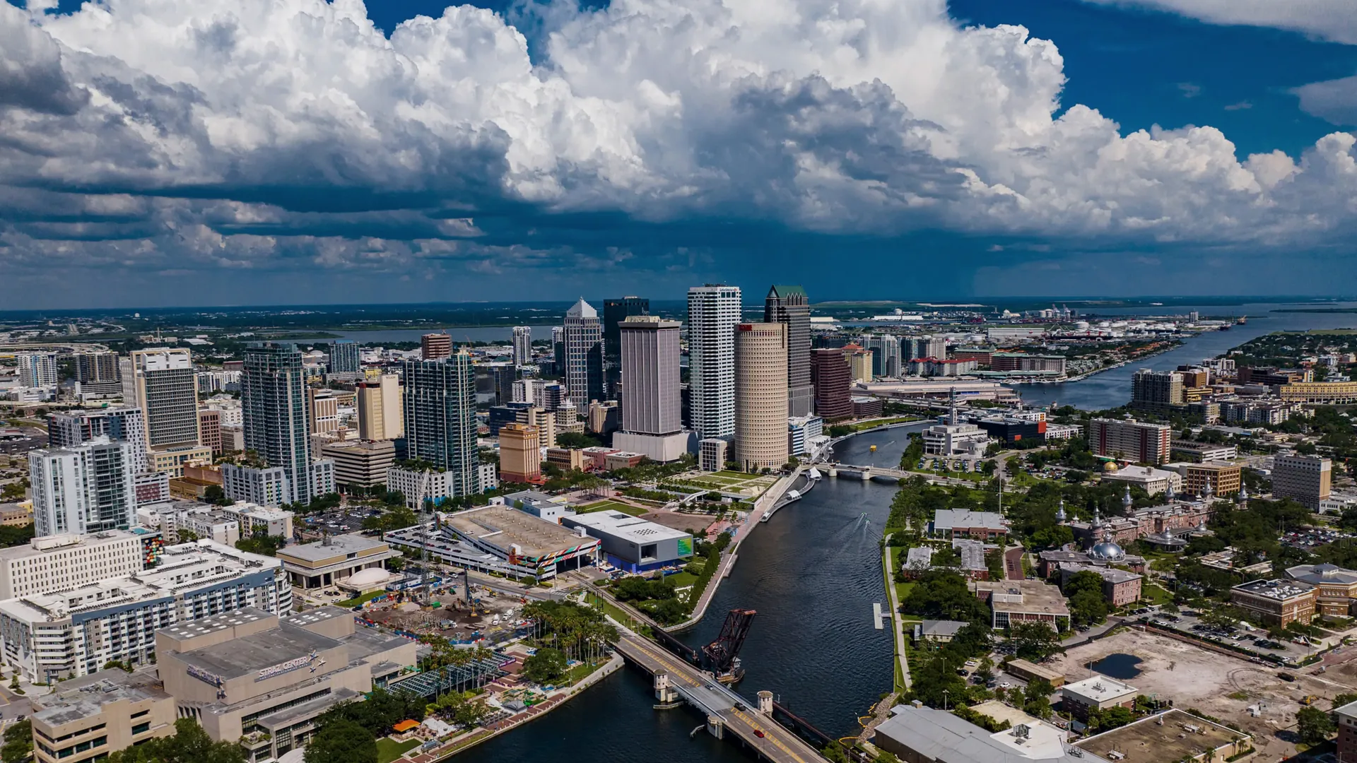 Aerial view of downtown Tampa and the Hillsborough River